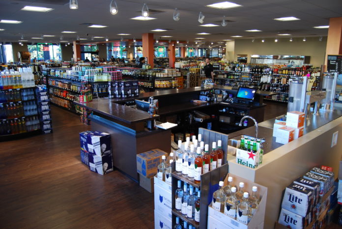 Buster’s Liquors & Wines Memphis Tennessee TN Tenn top 100 retailer retailers article beverage dynamics magazine