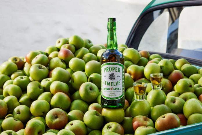 Proper No. Twelve Launches Irish Apple Whiskey no Conor McGregor