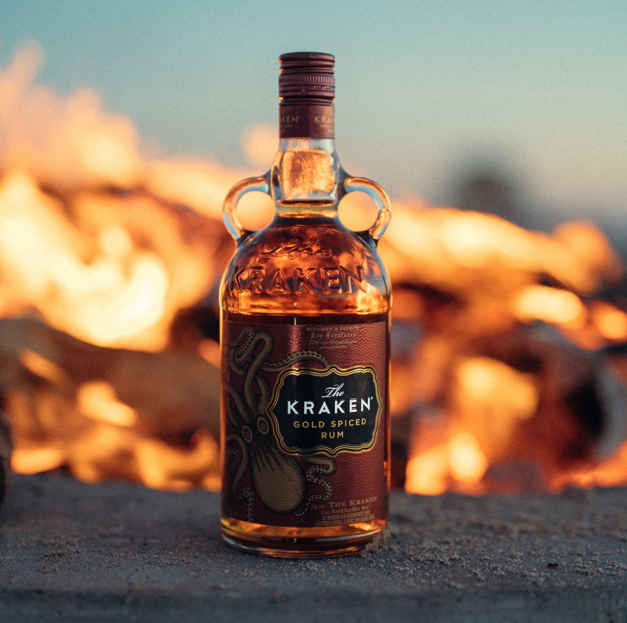 The Kraken Kraken / Gold Spiced Rum 35% abv / 750mL